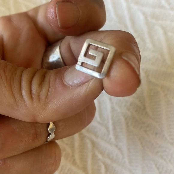 Sterling silver stud post geometric square earrings - Picture 7 of 7